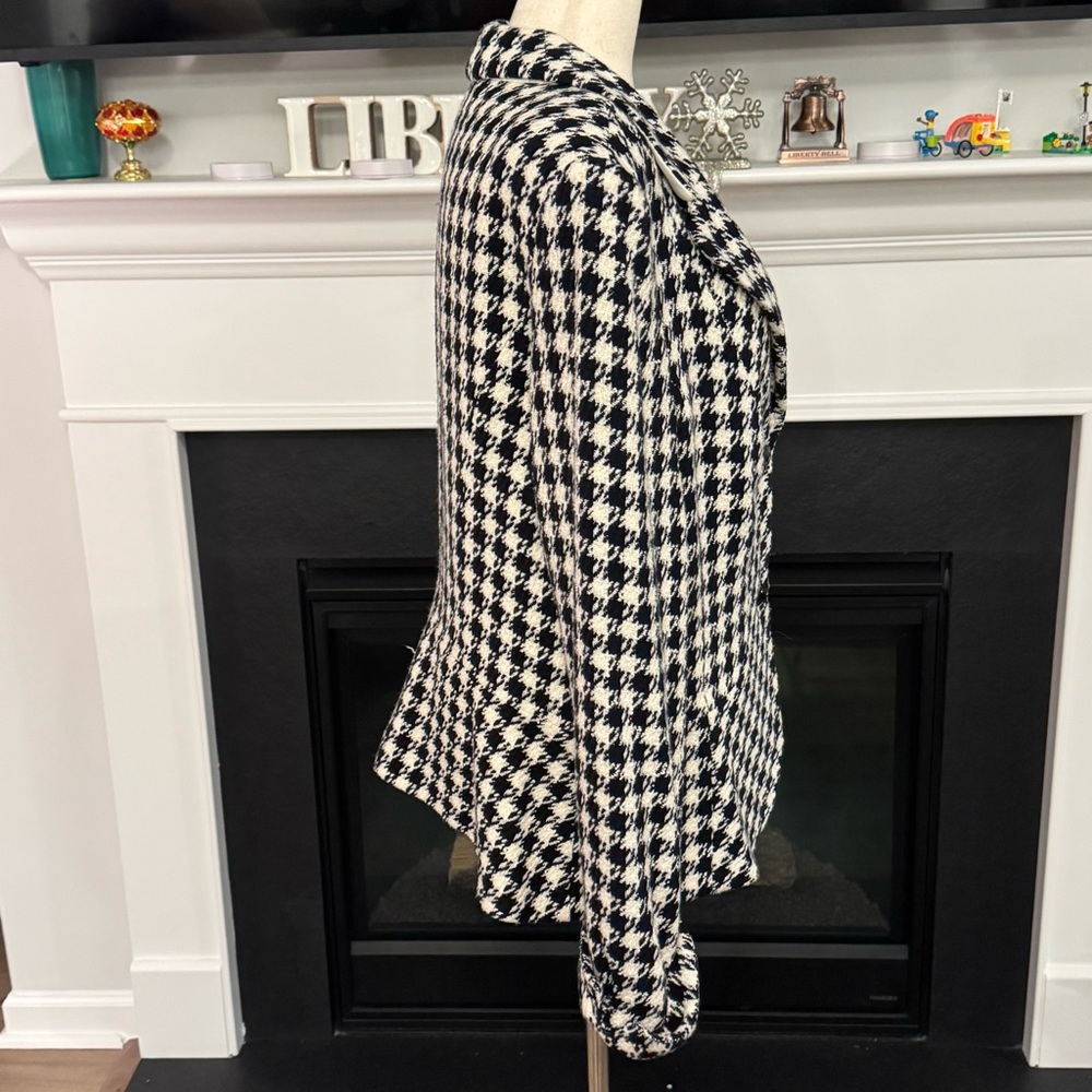 Lily & Taylor Black & Cream Houndstooth Wool Blazer – Made in USA – Size 16 - Picture 6 of 10